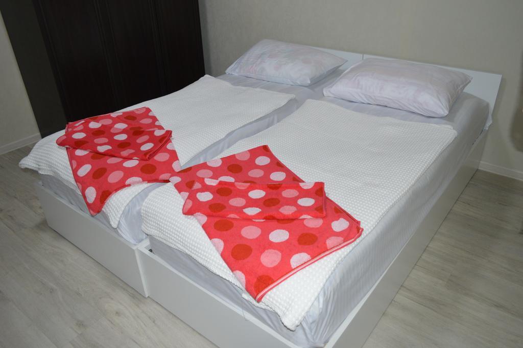 Guest House Theodora คูทายสิ ภายนอก รูปภาพ