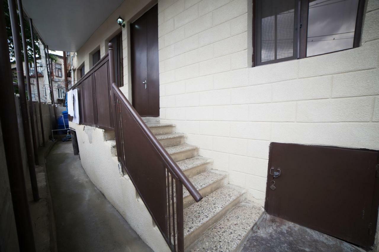 Guest House Theodora คูทายสิ ภายนอก รูปภาพ